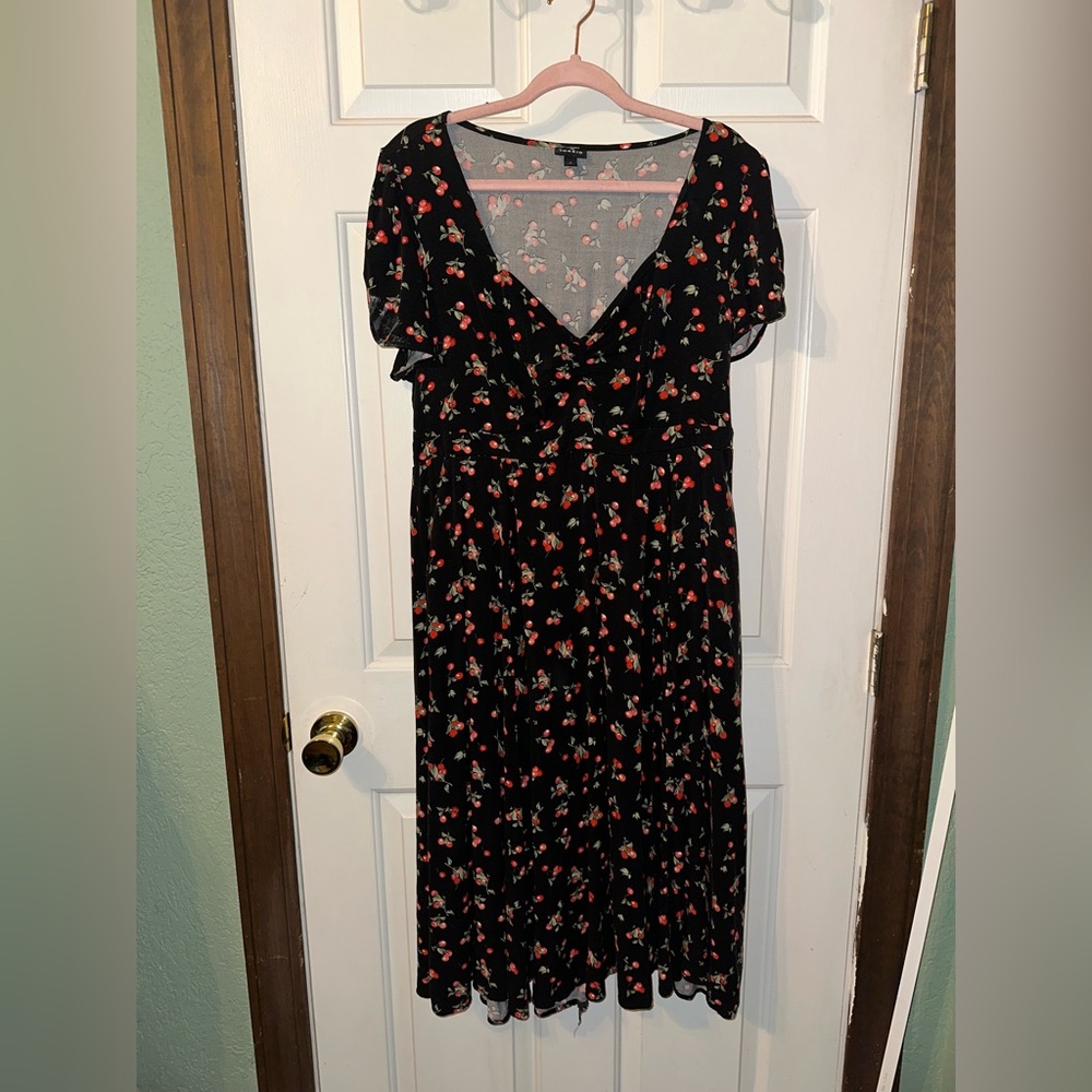 Torrid Black Floral Maxi Dress